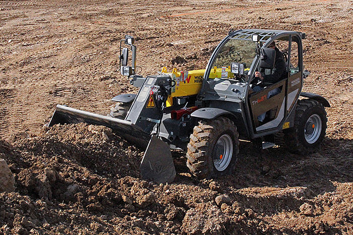 csm_WN_image_TH627_action_dirt_700x466_4328db3c1e